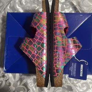 I am selling my Birkenstock sandals, brand new